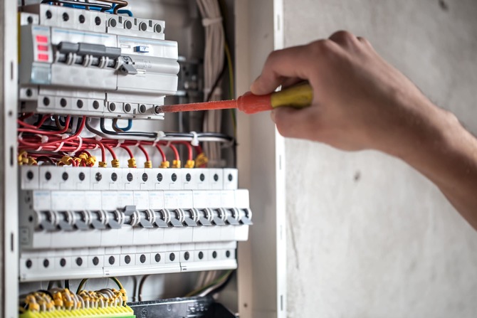Electrical Service Upgrades – 100 to 200 Amp Panel Upgrade - Cost To Upgrade Main Electrical Panel To 100 Amp